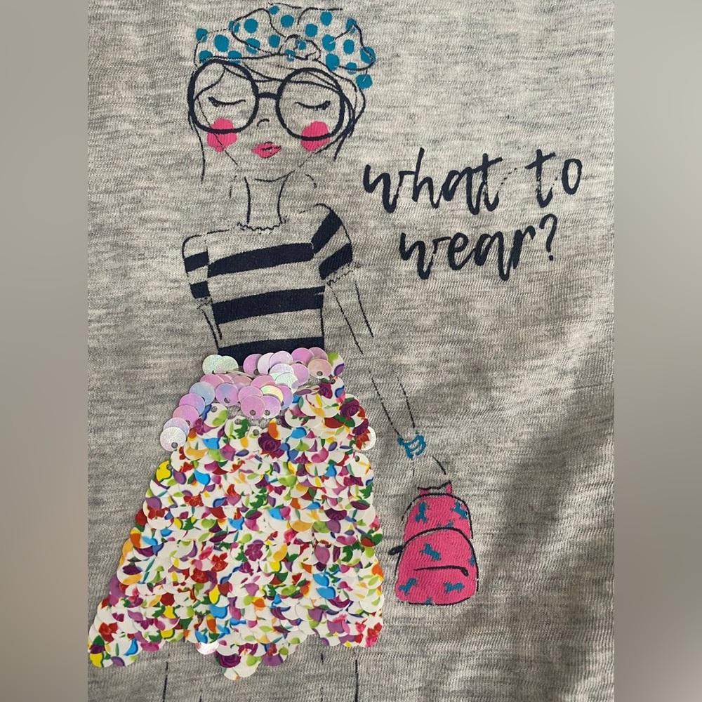 Girls tee shirt with sequins design top XS